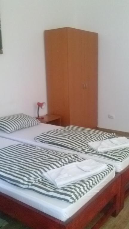 Guesthouse Daniel Oradea Exterior photo